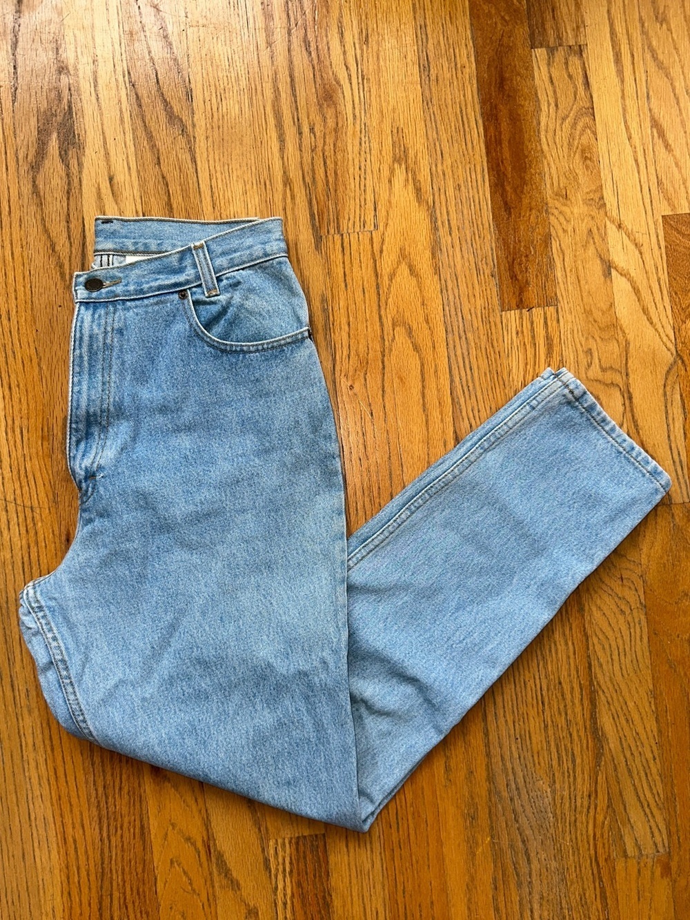 Vintage Authentic Fresno Woman’s Jeans - Picture 2 of 8
